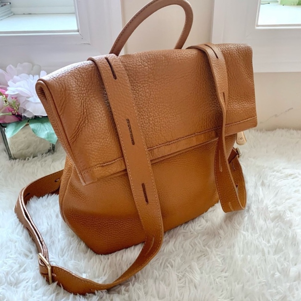 NEW GiGi New York Abbey Pebbled Leather Backpack Bag in Rare Camel Tan NWOT